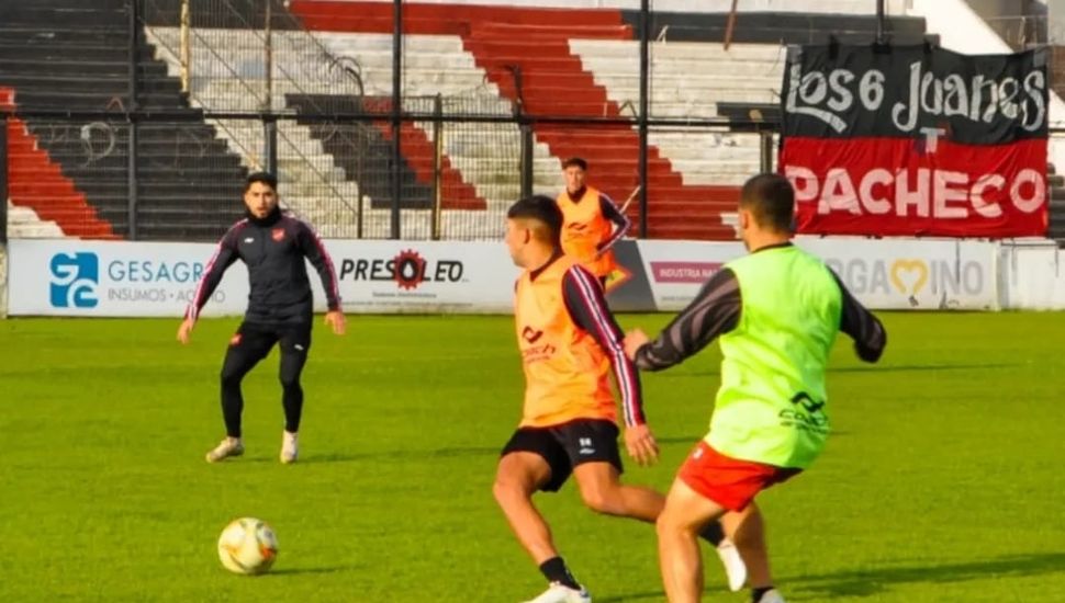 Con la mente puesta en Atlético Rafaela, Douglas Haig busca revertir su situación