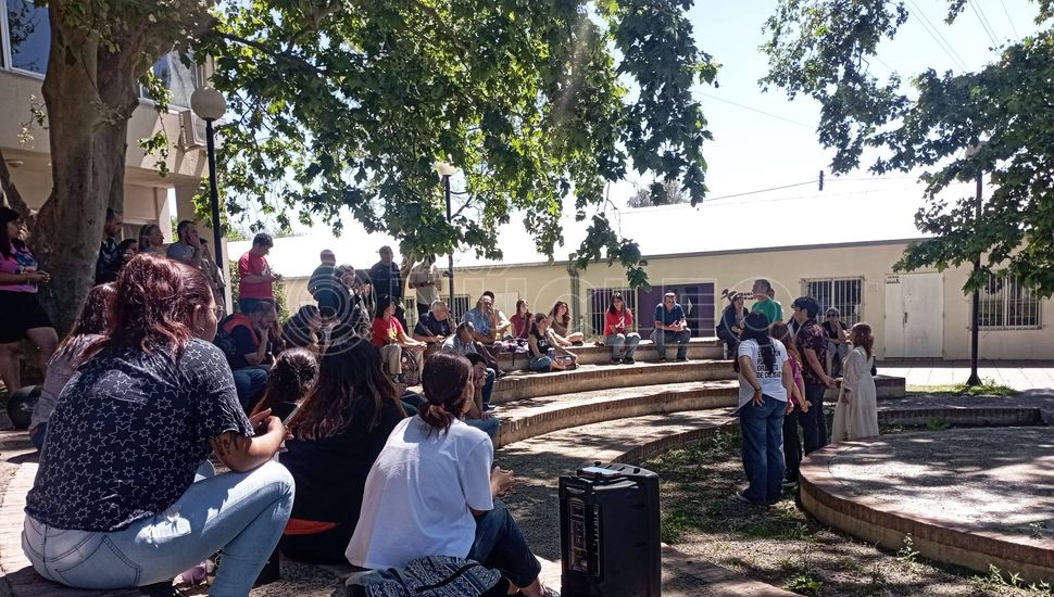 En medio del conflicto entre las universidades y el Gobierno, los estudiantes de la Unnoba realizaron una asamblea