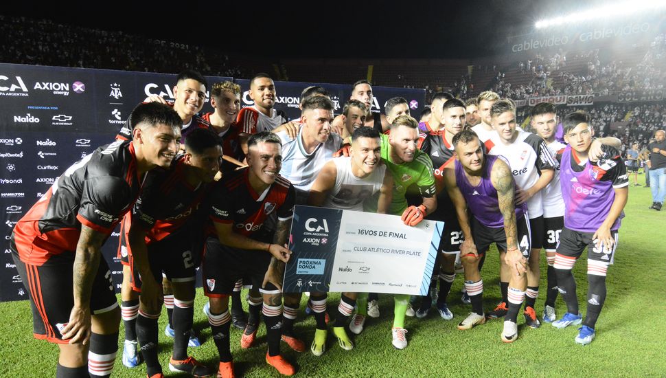 River venció a Excursionistas y avanzó en la Copa Argentina