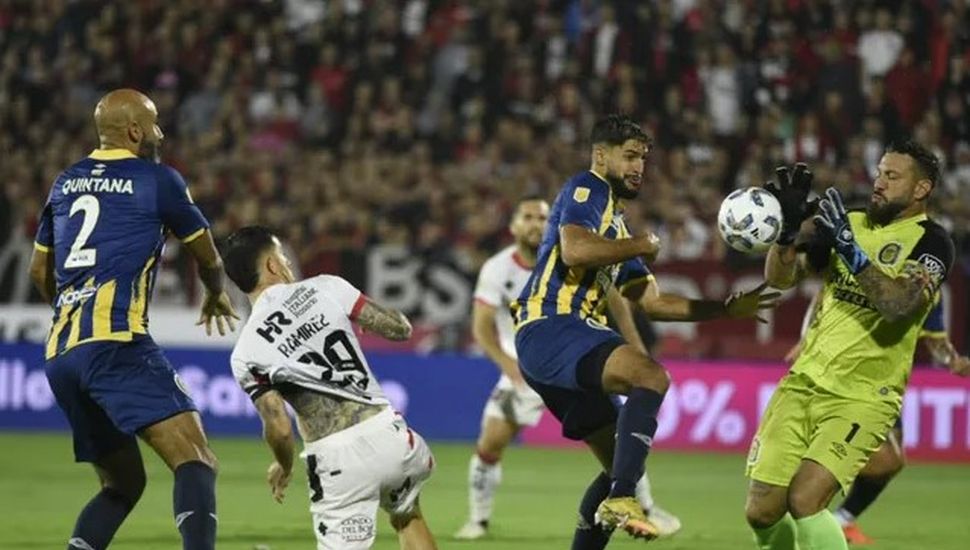 Rosario Central estiró su paternidad ante Newells en el Coloso