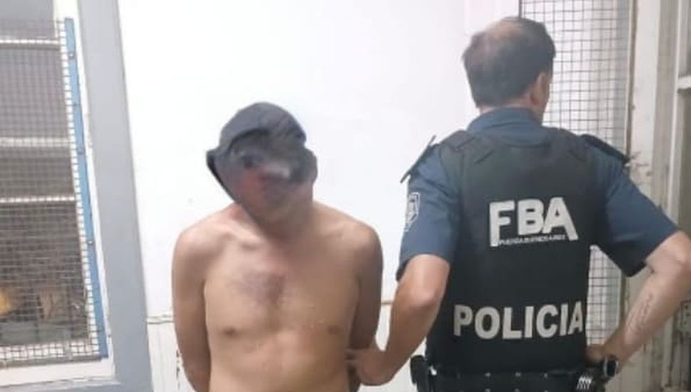 Pelea vecinal y agresión contra la policía: 4 detenidos