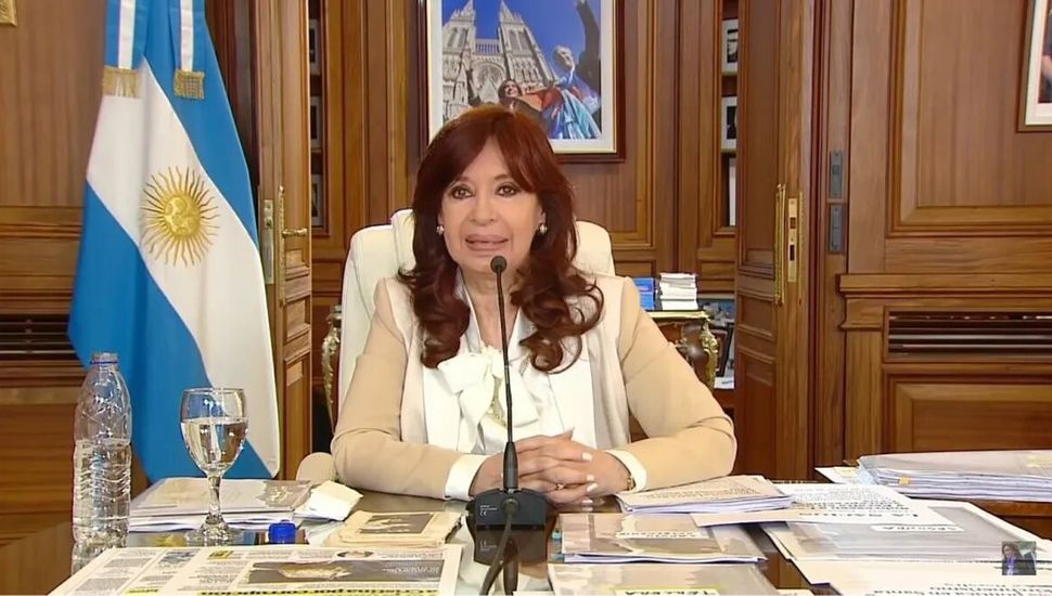 Cristina Kirchner criticó a Luciani y Mola: "Más que fiscales, parecen trolls"