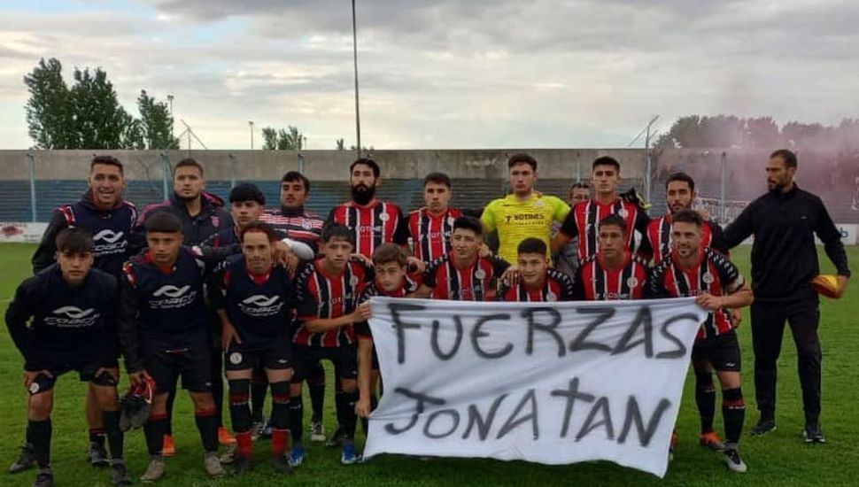 Racing venció a Juventud y Argentino perdió en el debut en el Regional Amateur