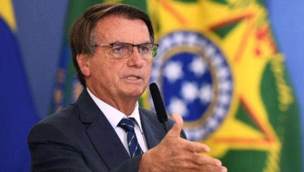 Bolsonaro felicitó a los policías por un operativo con 25 muertos