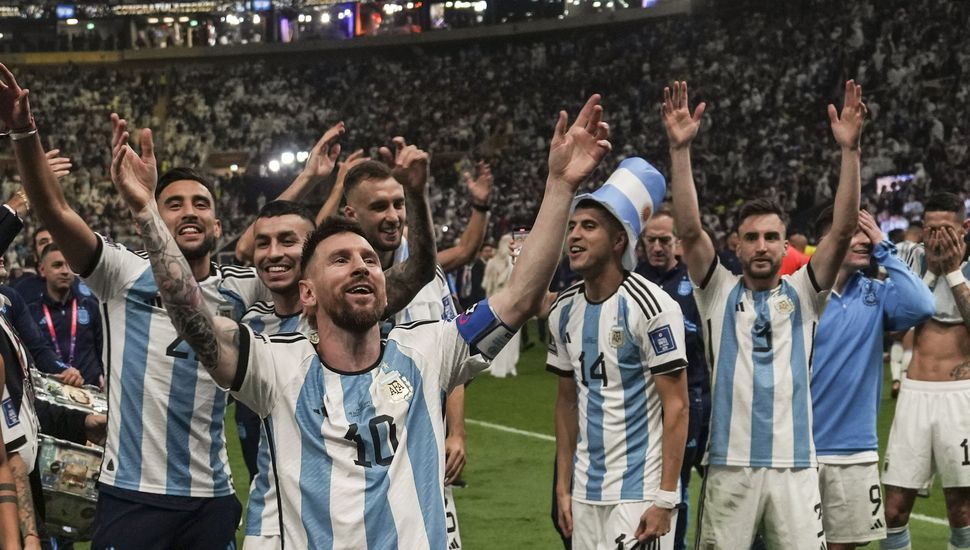 "Quiero seguir viviendo unos partidos más como campeón del mundo", afirmó Messi