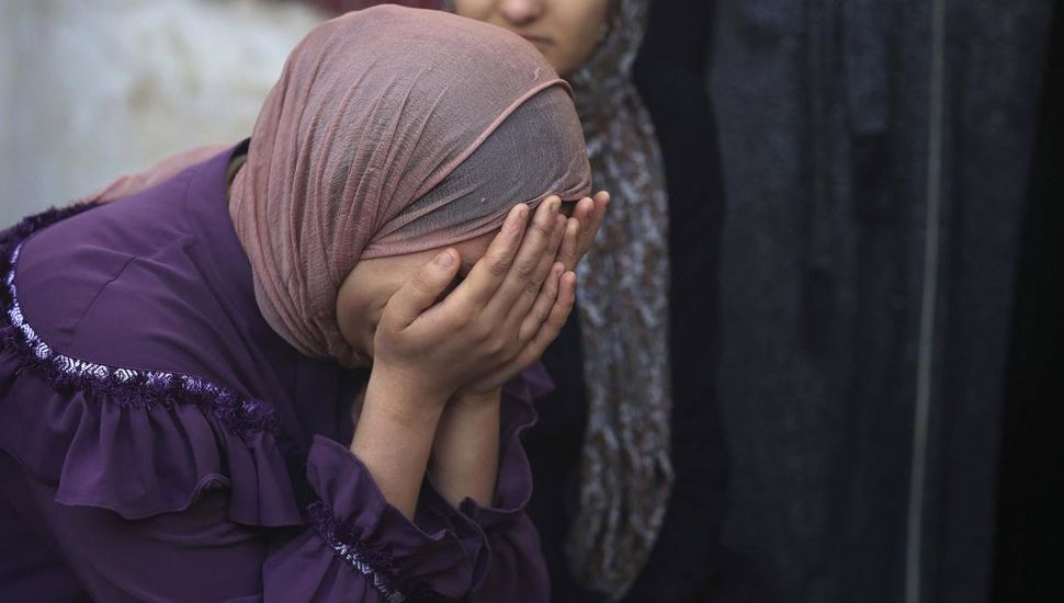 Los bombardeos sobre Gaza afectan a mujeres y niños