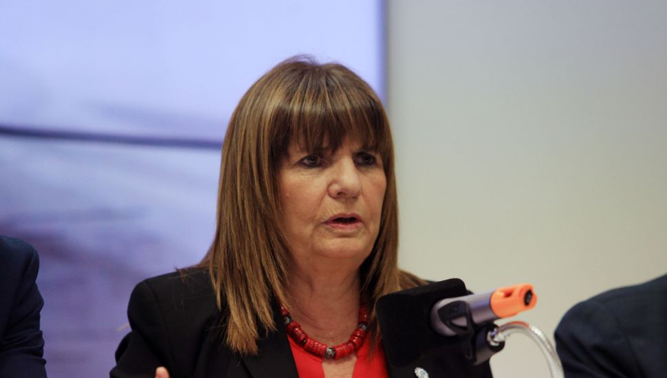 Bullrich defendió el operativo policial frente al Congreso