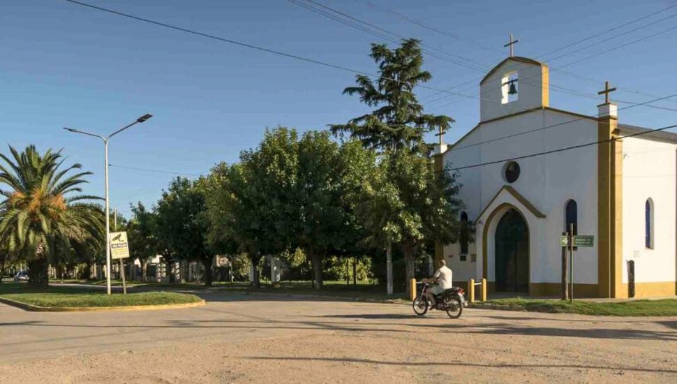 El pueblo rural que pocos conocen y cuenta con la laguna más movida de la Provincia