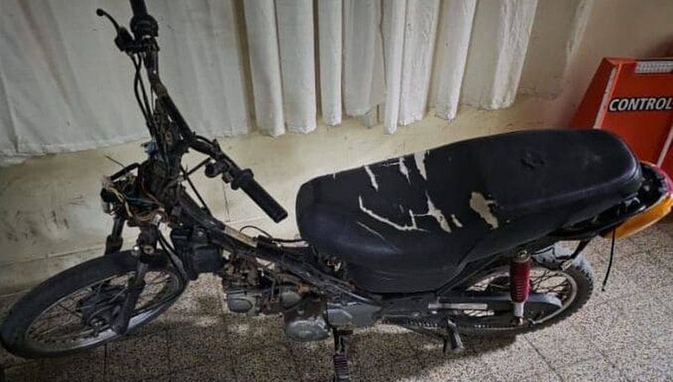 Rojas: recuperan una motocicleta sustraída y buscan al autor del hurto