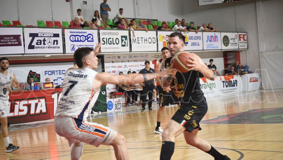 Dura derrota de Pergamino Básquet en Junín