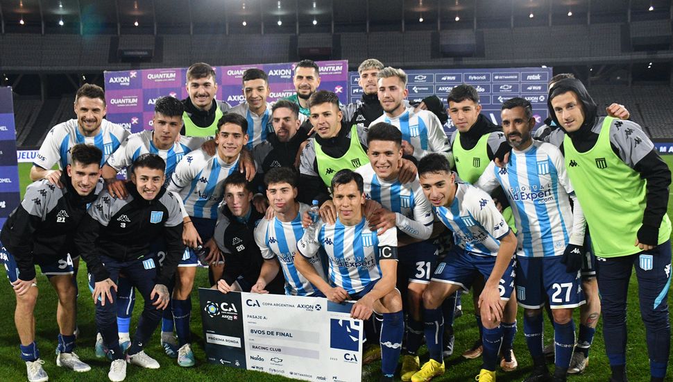 Racing ganó y avanzó en la Copa Argentina