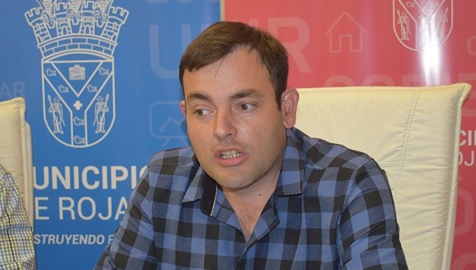 Bouvier recortará secretarías y analiza declarar la emergencia económica y privatizar algunos servicios municipales