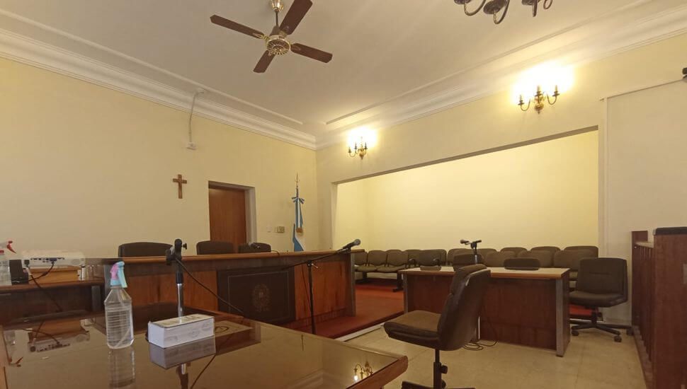 Un colonense enfrenta un juicio por agredir a su hija de 9 años