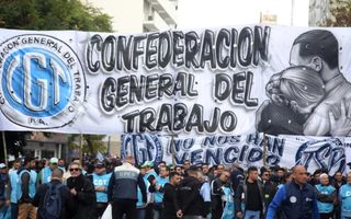 La CGT rechazó la reforma laboral y prometió una movilización “contundente”