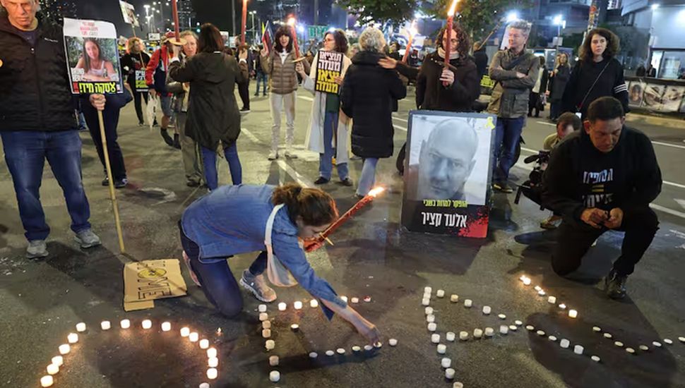 Israel acusa a Hamás de atrasar la tregua