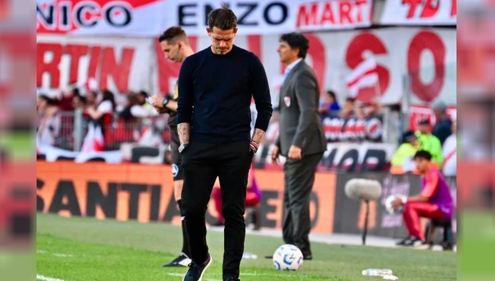 Los 24 entrenadores que dejaron su cargo en este 2025