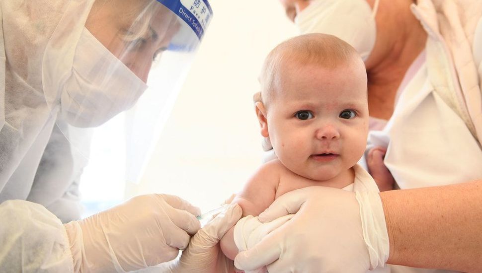 Otorgan los primeros turnos para vacunar a menores desde los 6 meses