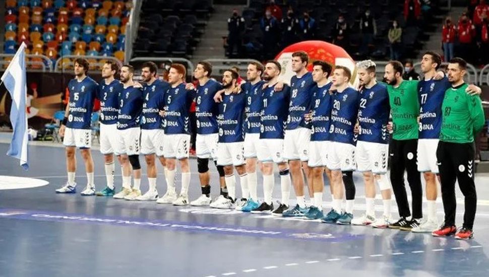 La selección nacional de handball disputa un certamen de transición para el mundial