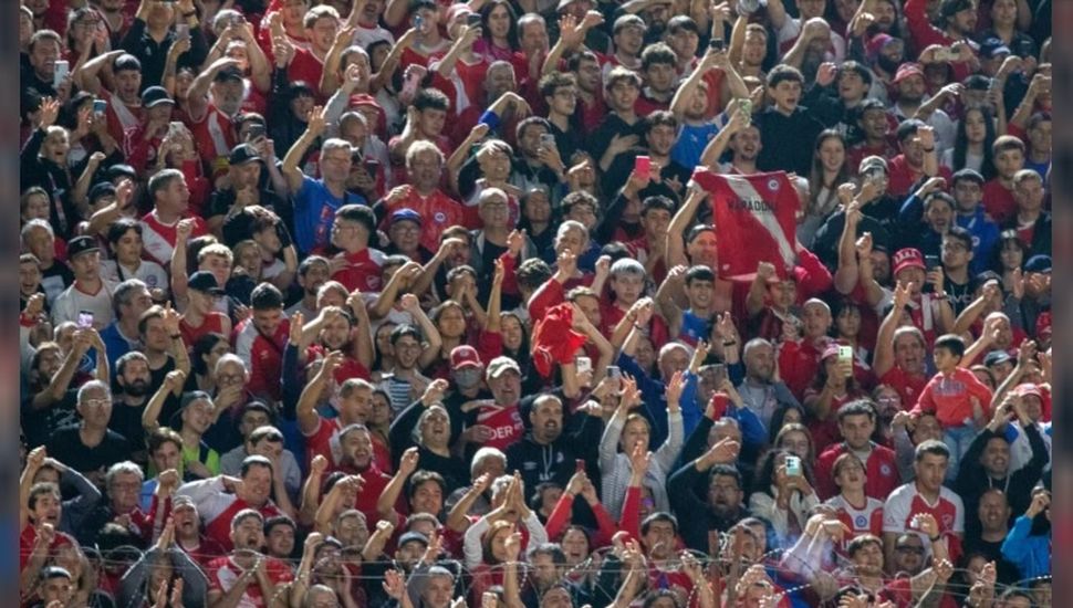Falleció un hincha de Argentinos Juniors durante el triunfo ante Instituto