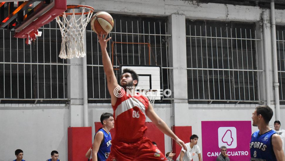 En un gran partido, Sirio venció a Sports y se metió en semifinales