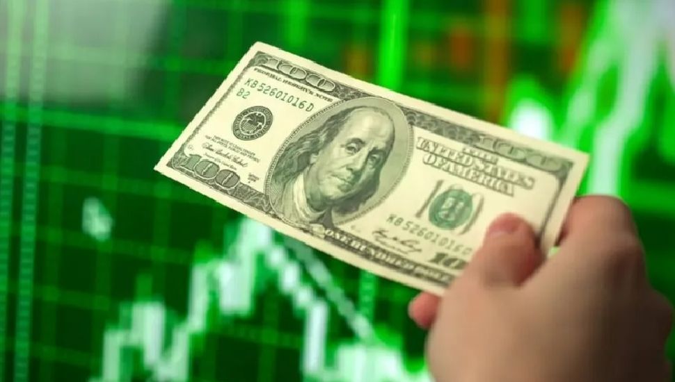 El dólar libre mantiene su tendencia alcista y cotiza a $1.230