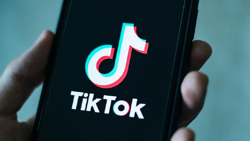 TikTok limita el tiempo de uso para menores de 18 años