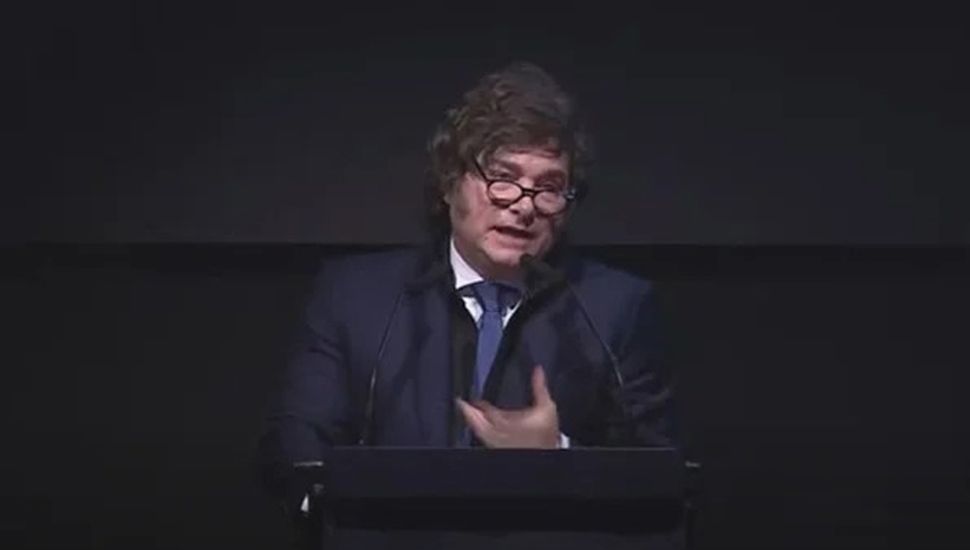 Milei, durísimo: llamó “pichón de Stalin” a Kicillof