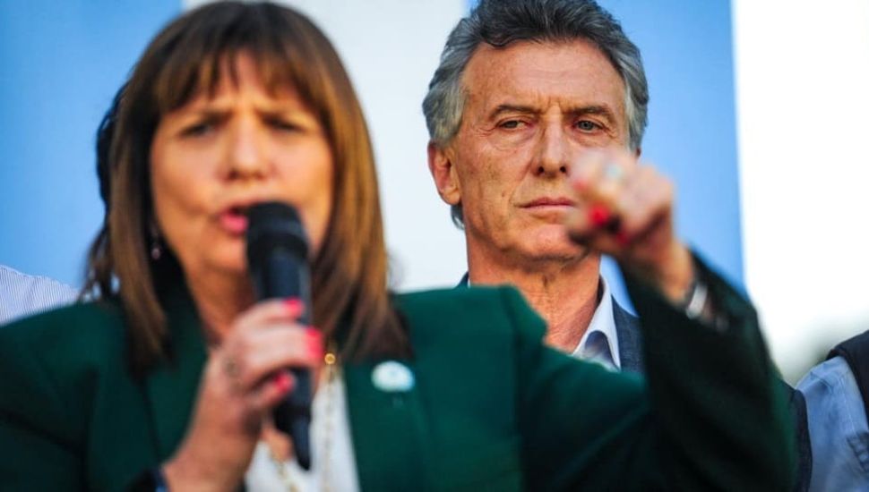 Bullrich: “Macri tiene que definirse, opositor u oficialista”