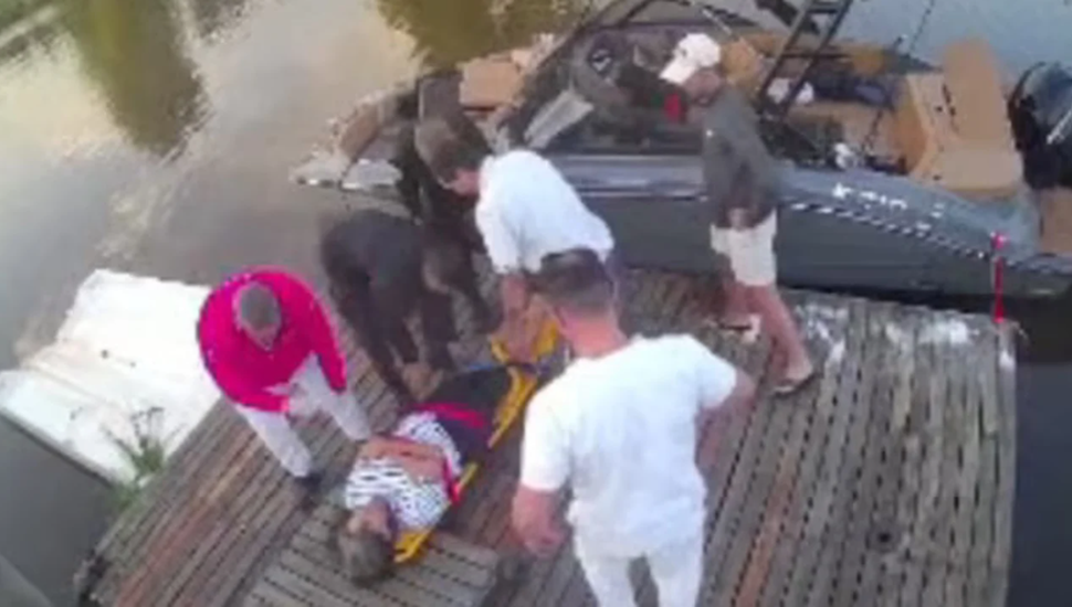 Una mujer fue baleada mientras paseaba en una lancha por un arroyo de Escobar