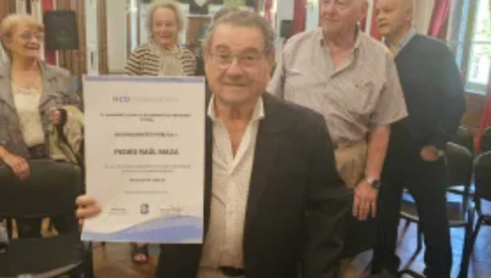 Reconocieron a Raúl Mazza por su aporte al desarrollo de Pergamino