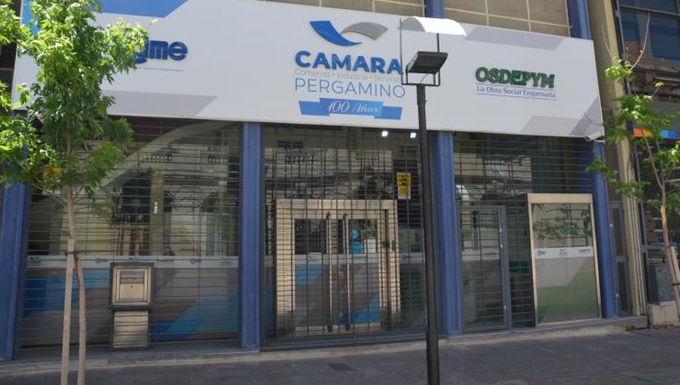 Iniciativa de la Cámara de Comercio: “Regala amor local: ¡Compra en Pergamino!”