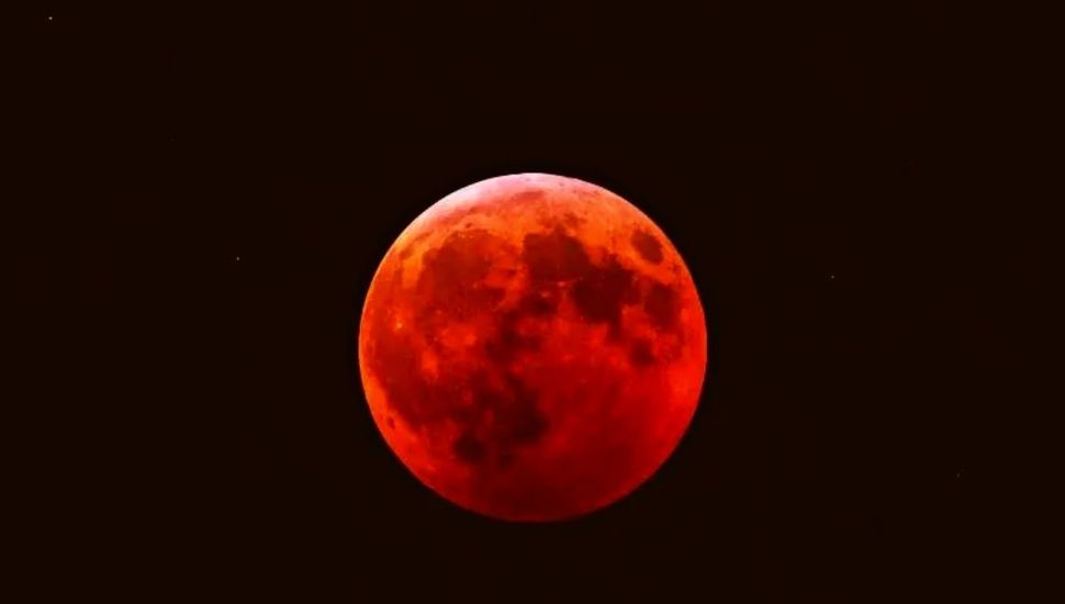 La "Luna de sangre", el eclipse que se espera para mañana