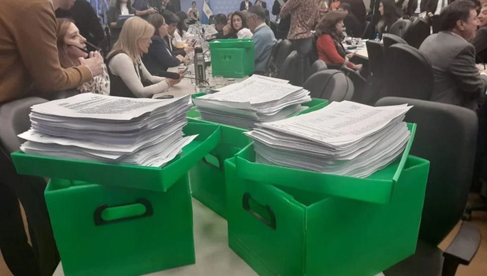 La oposición desafió al Javier Milei al aprobar la ley de financiamiento universitario