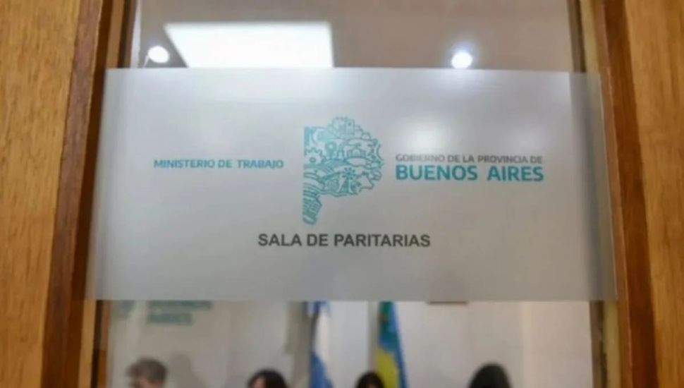 Paritarias provinciales: convocan a docentes y estatales