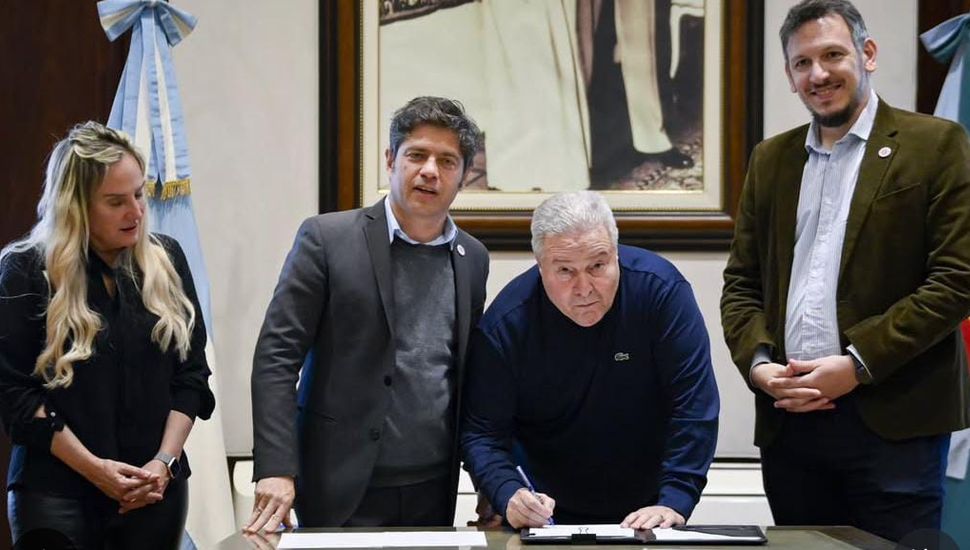 Salto firma un un nuevo convenio con Provincia Leasing
