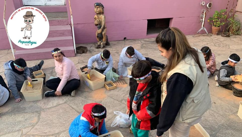 Se desarrolló el segundo encuentro de arqueología infantil en Salto