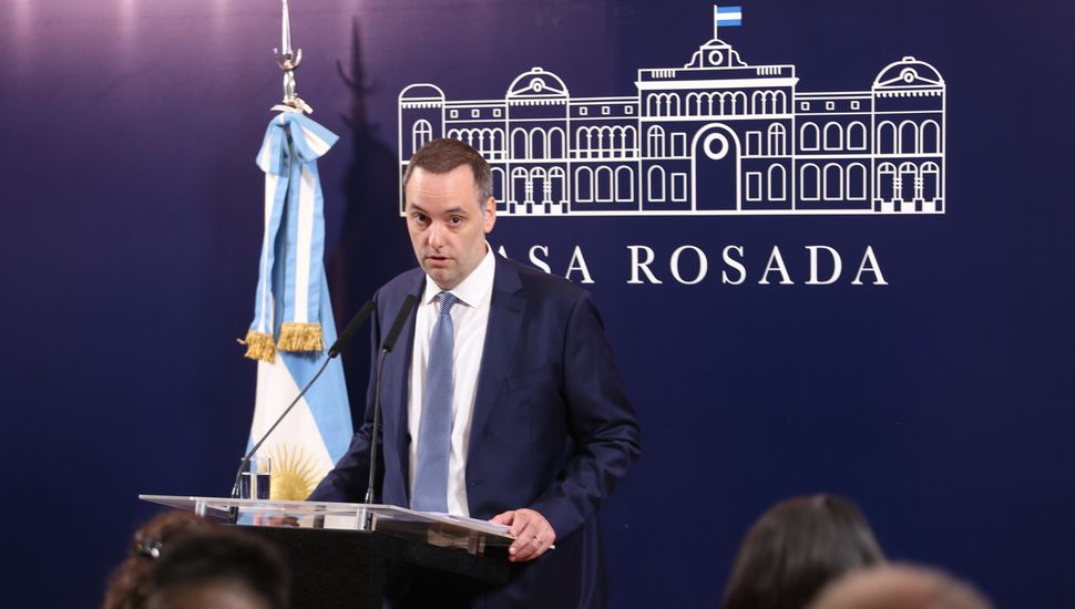 Adorni anunció que Argentina se postulará para albergar la fase de grupos del Mundial 2030