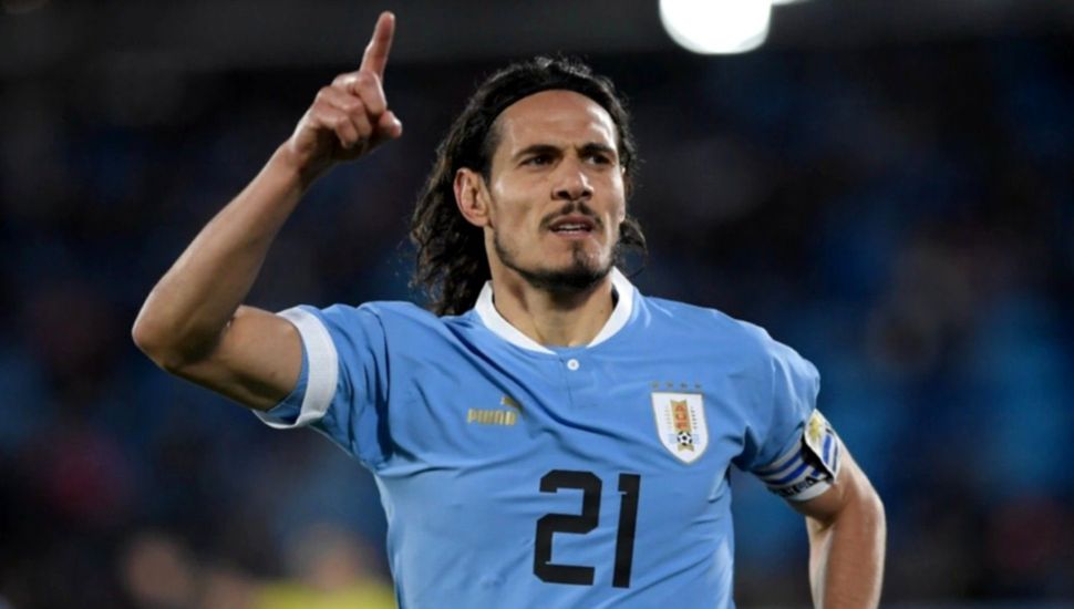 Cavani negocia su salida del Valencia y se acerca a Boca