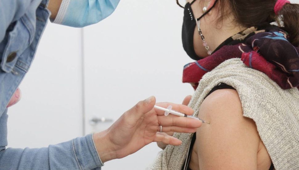 Pergaminenes mayores de 15 años deberán vacunarse contra el “Mal de los Rastrojos”