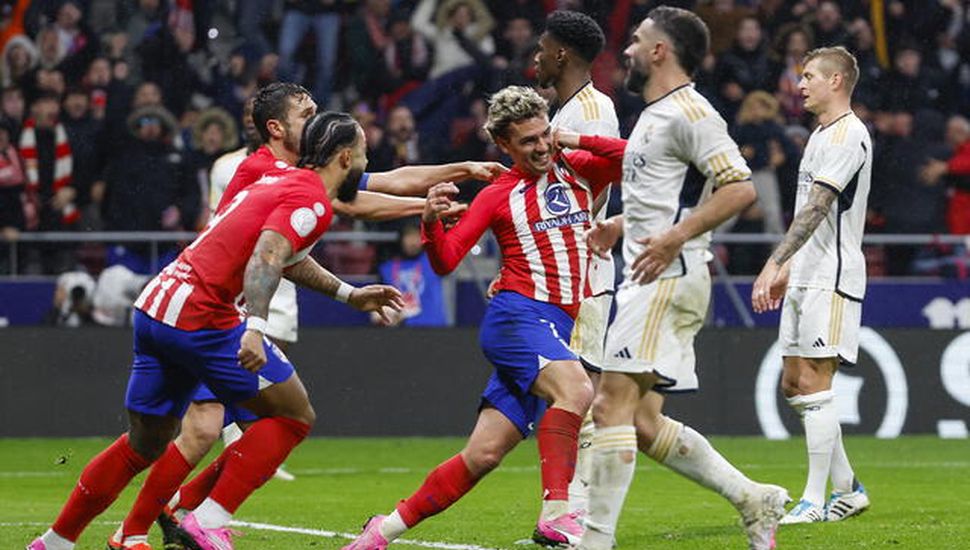 En un gran partido, Atlético Madrid venció y eliminó al Real Madrid