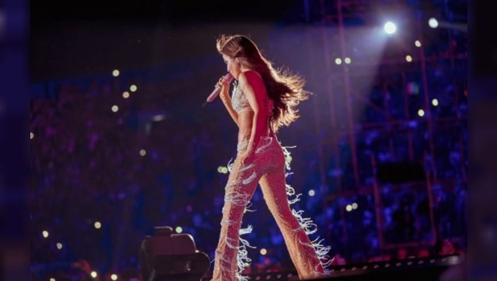 Emilia Mernes arrasó con su show en el estadio de Vélez