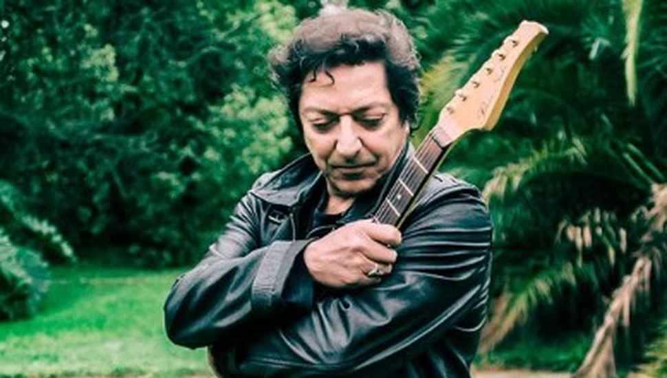 Investigan a Julio Moura, guitarrista de la banda Virus, por la muerte de su pareja