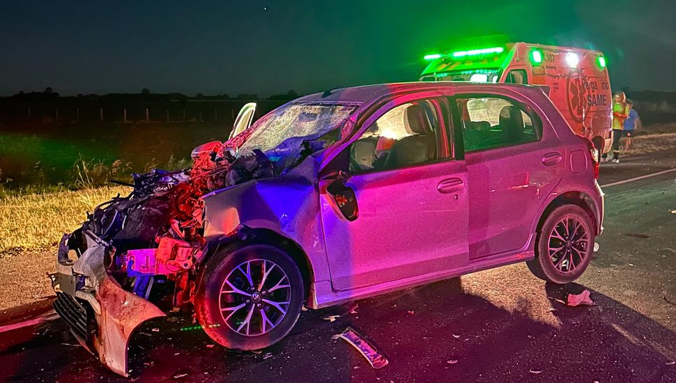 Choque en la Ruta 32: un auto y un camión colisionaron a la altura de Manuel Ocampo