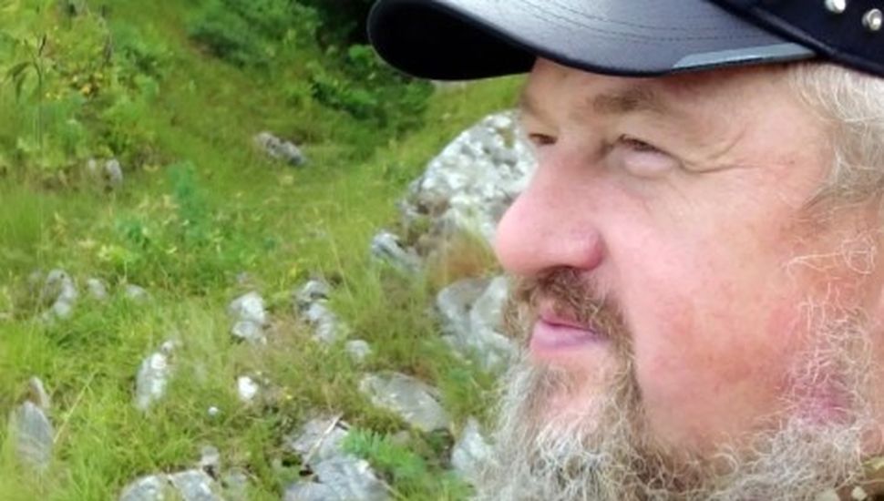 La esposa de un disidente ruso denuncia una “operación política” contra su marido detenido en Chubut