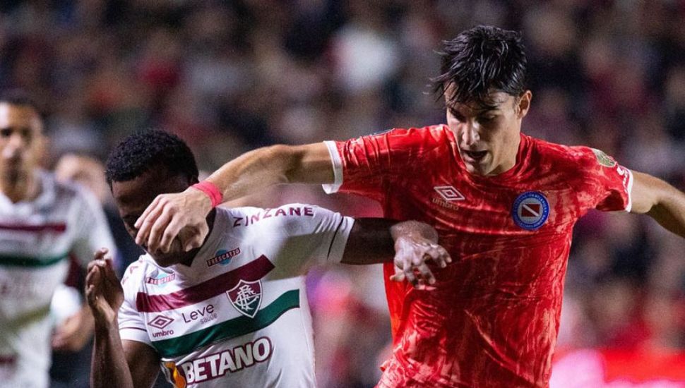 Argentinos visita a Fluminense con la ilusión de pasar de ronda