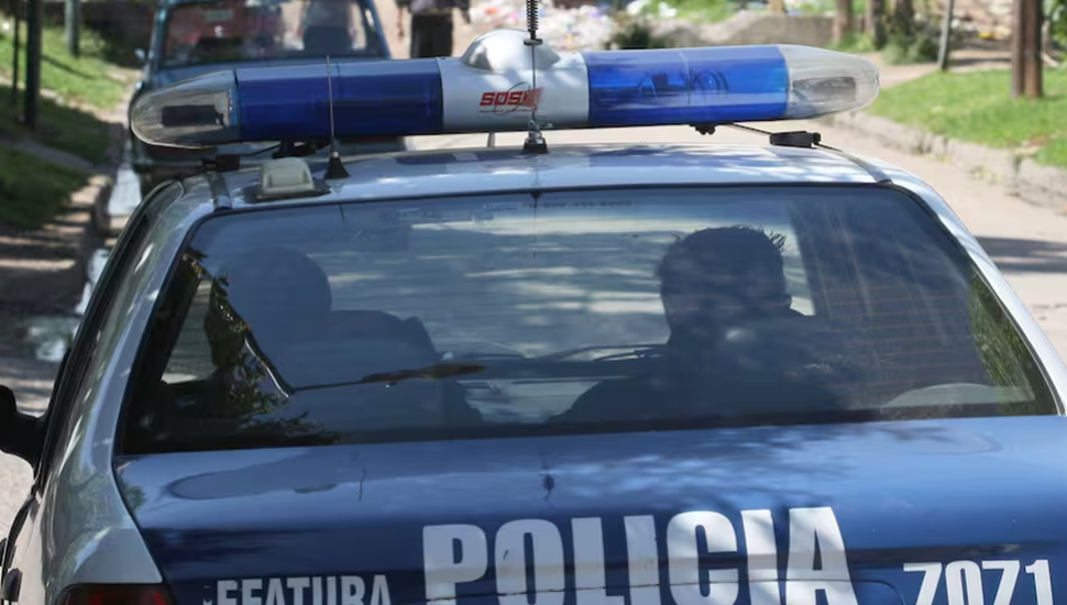 Jóvenes a los tiros en el barrio Hernández: mataron a un perro