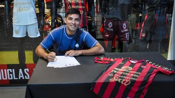 Douglas aseguró a Brian Meza para la temporada 2026