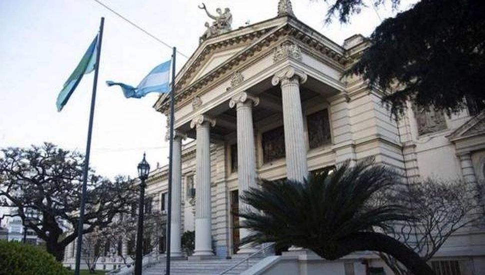 Escándalo del Senado bonaerense: pidieron abrir celulares y computadoras