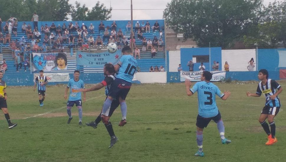 Goleada de Juventud sobre Argentino