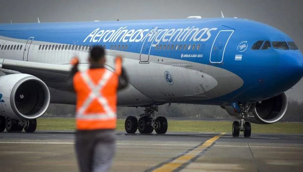 Habilitan el debate para privatizar Aerolíneas